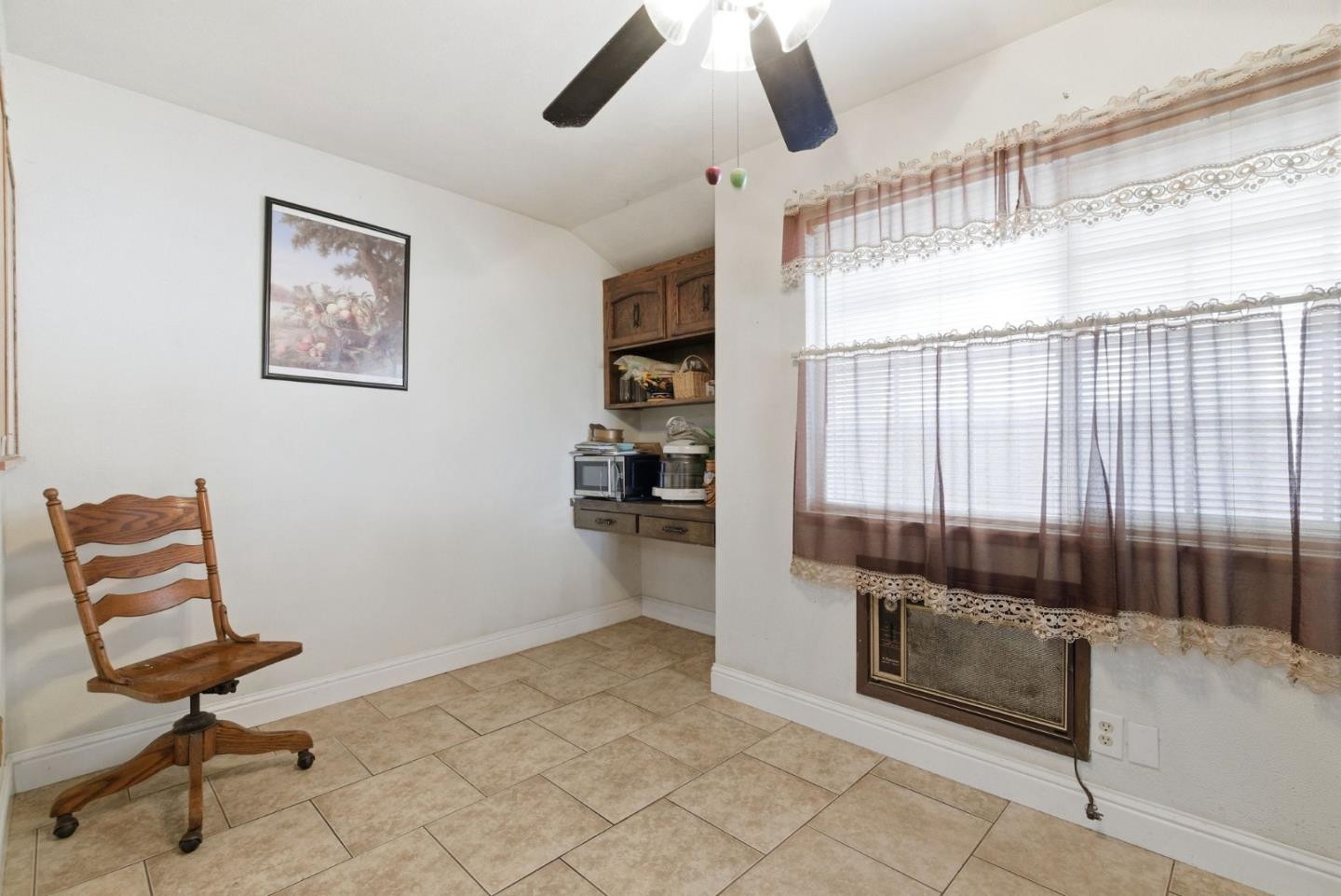 Detail Gallery Image 25 of 52 For 2435 Alvarado Dr, Santa Clara,  CA 95051 - 5 Beds | 3 Baths