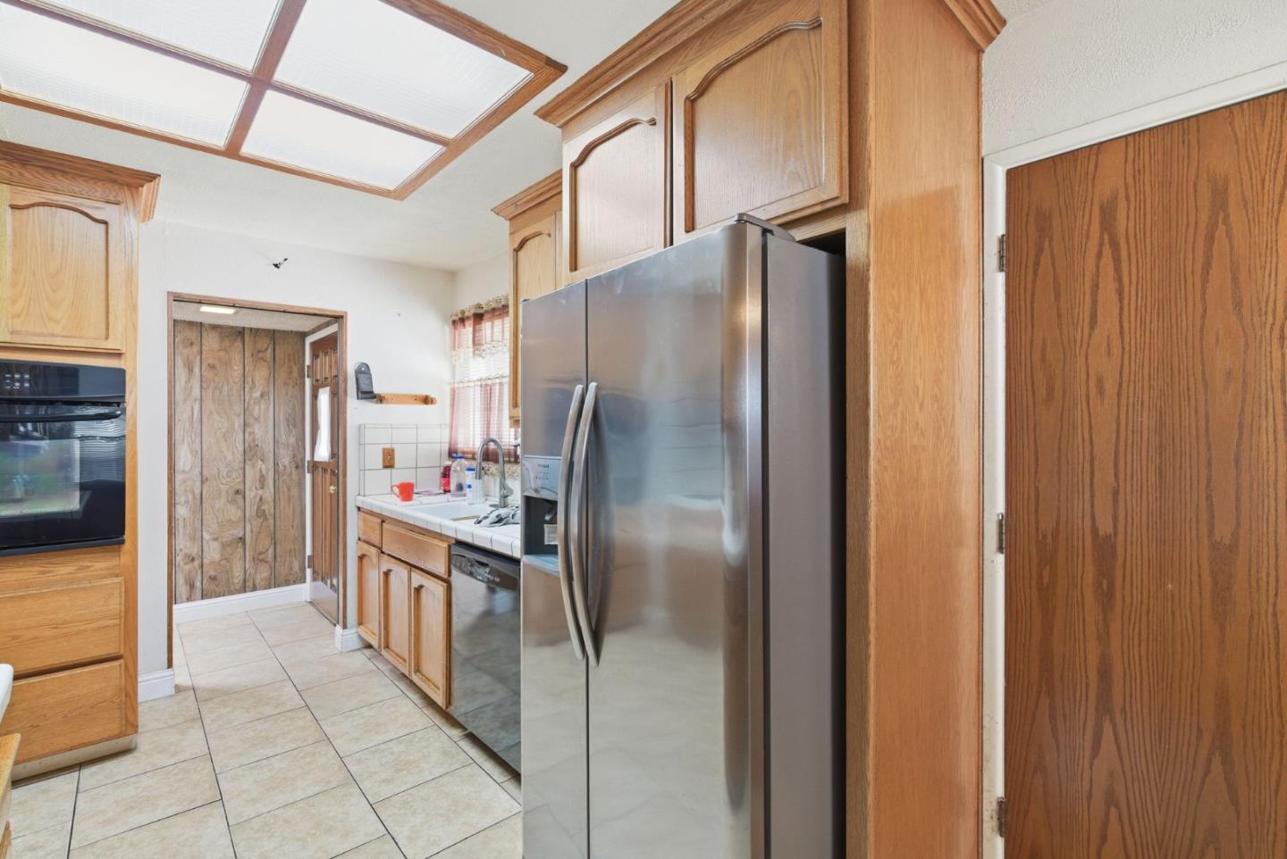 Detail Gallery Image 9 of 52 For 2435 Alvarado Dr, Santa Clara,  CA 95051 - 5 Beds | 3 Baths