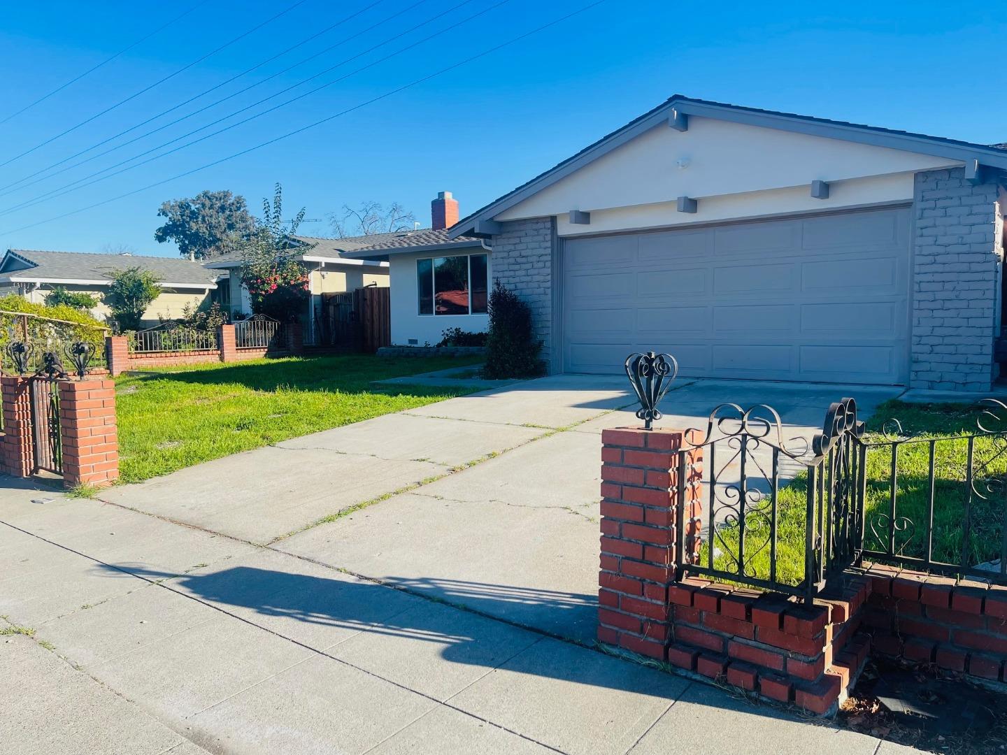 Front Image Thumbnail for ML82030365