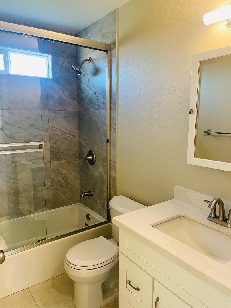 Detail Gallery Image 10 of 15 For 1034 Summerfield Dr, San Jose,  CA 95121 - 3 Beds | 2 Baths