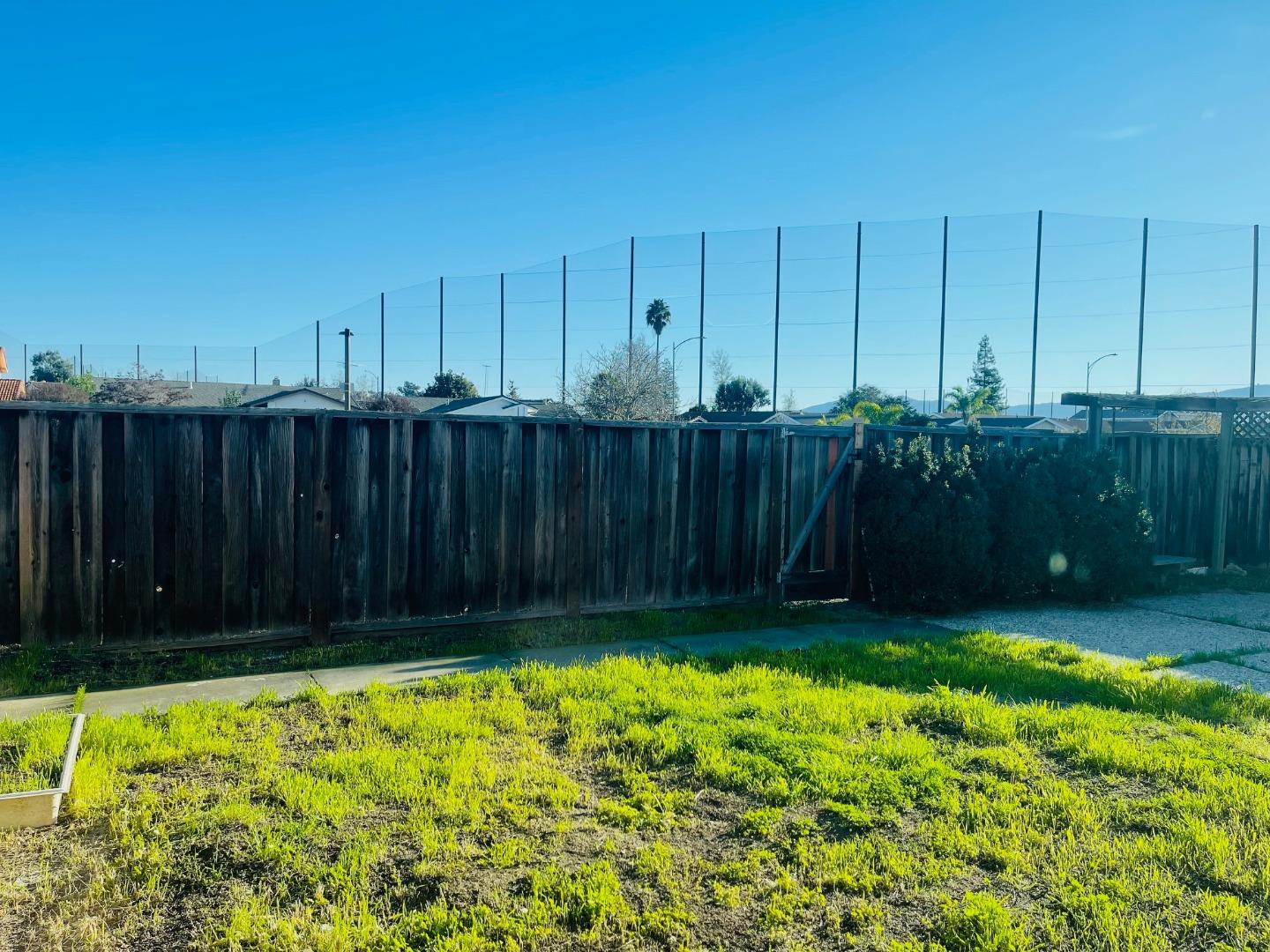 Detail Gallery Image 13 of 15 For 1034 Summerfield Dr, San Jose,  CA 95121 - 3 Beds | 2 Baths