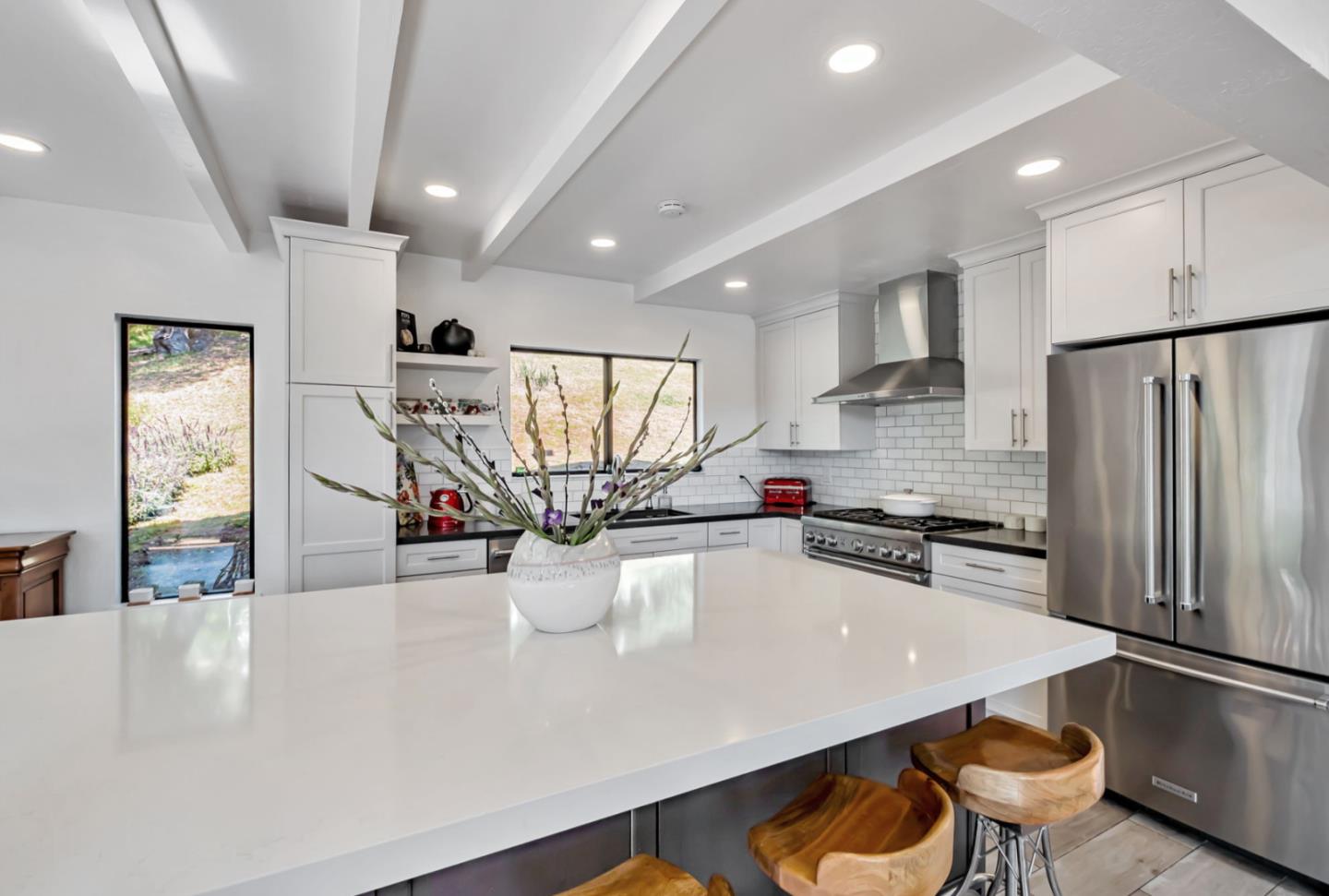 Detail Gallery Image 7 of 12 For 805 Old Mill Pond Rd., Los Gatos,  CA 95033 - 4 Beds | 2/1 Baths