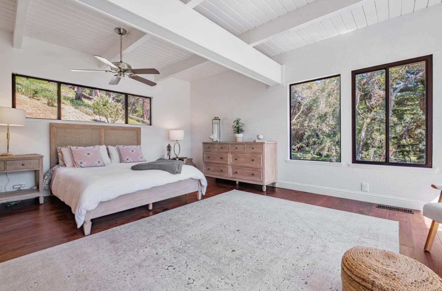 Detail Gallery Image 9 of 12 For 805 Old Mill Pond Rd., Los Gatos,  CA 95033 - 4 Beds | 2/1 Baths