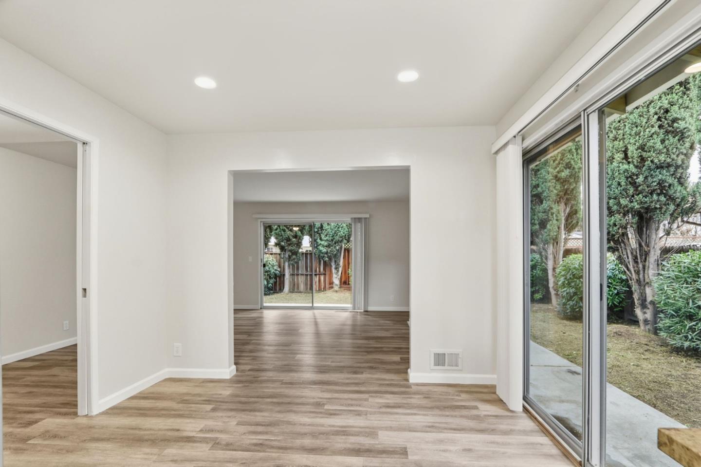 Detail Gallery Image 12 of 83 For 684 & 688 Calero Ave, San Jose,  CA 95123 - – Beds | – Baths