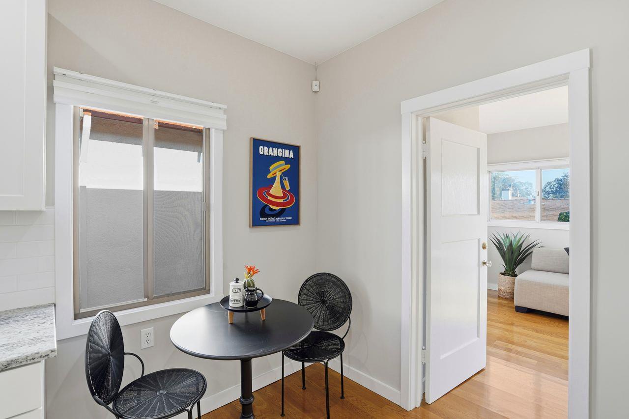 Detail Gallery Image 17 of 36 For 2836 Coolidge Ave, Oakland,  CA 94601 - 3 Beds | 1 Baths