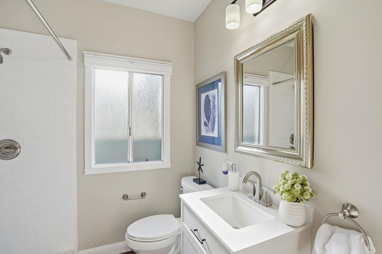 Detail Gallery Image 26 of 36 For 2836 Coolidge Ave, Oakland,  CA 94601 - 3 Beds | 1 Baths