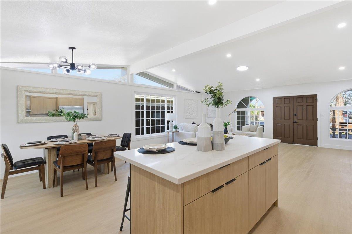 Detail Gallery Image 18 of 41 For 1653 S King Rd, San Jose,  CA 95122 - 5 Beds | 3 Baths