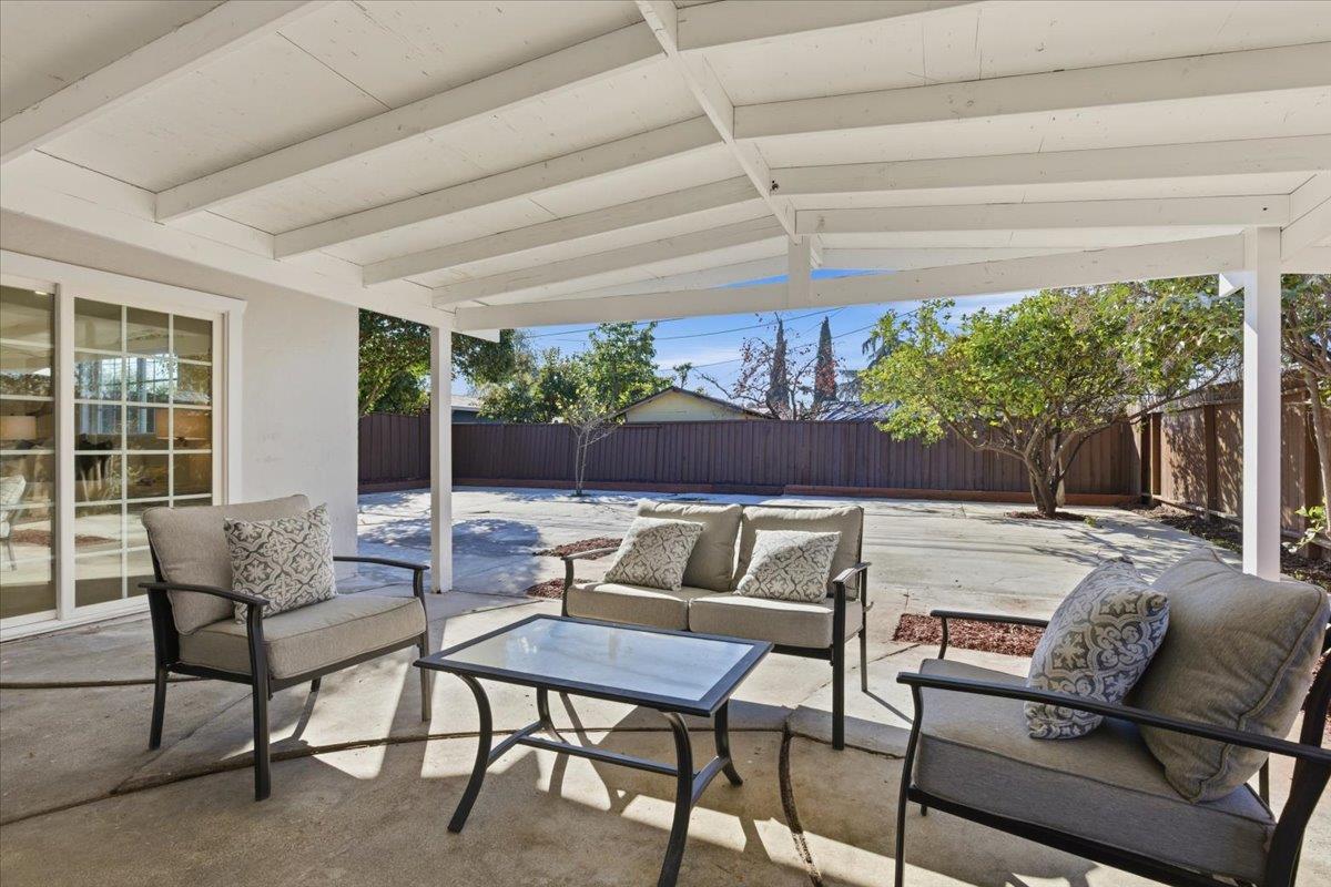 Detail Gallery Image 32 of 41 For 1653 S King Rd, San Jose,  CA 95122 - 5 Beds | 3 Baths