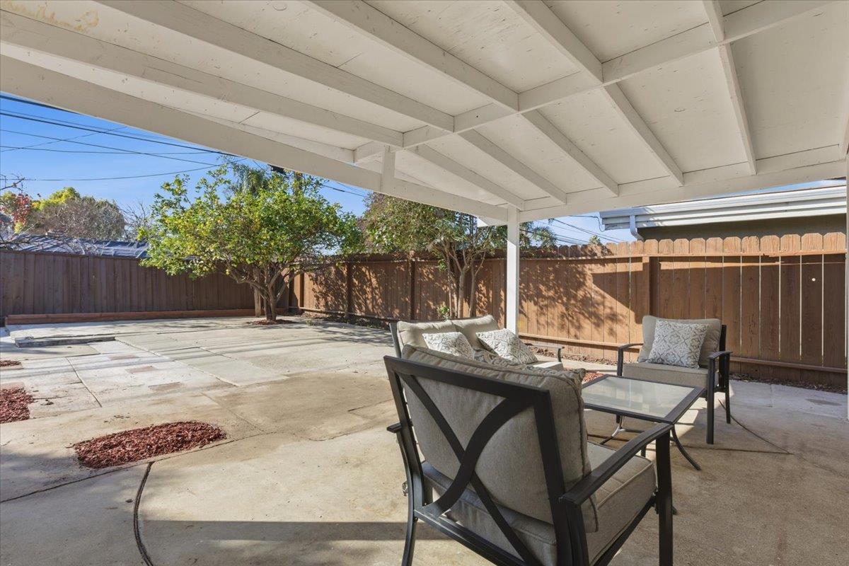 Detail Gallery Image 33 of 41 For 1653 S King Rd, San Jose,  CA 95122 - 5 Beds | 3 Baths