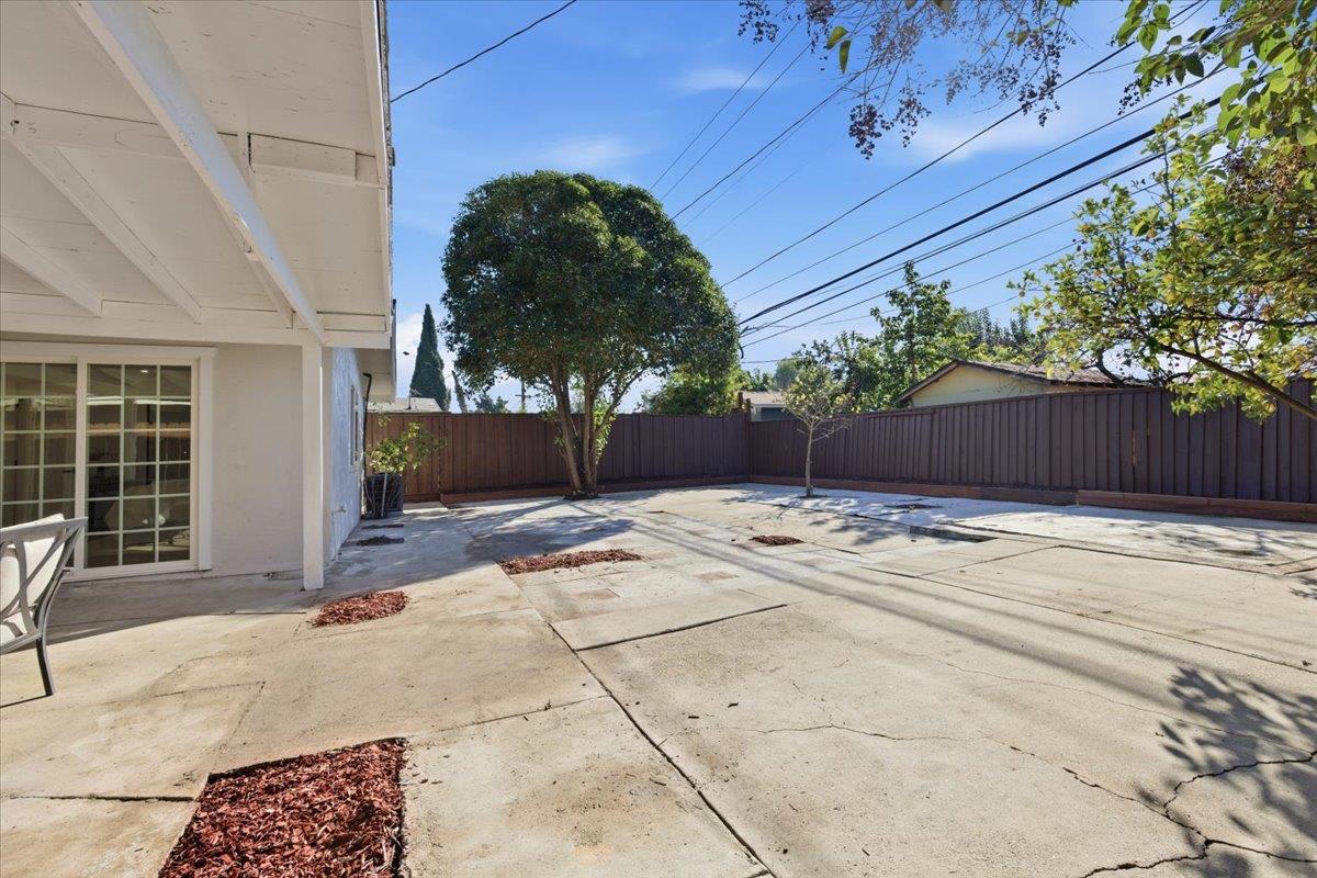 Detail Gallery Image 34 of 41 For 1653 S King Rd, San Jose,  CA 95122 - 5 Beds | 3 Baths