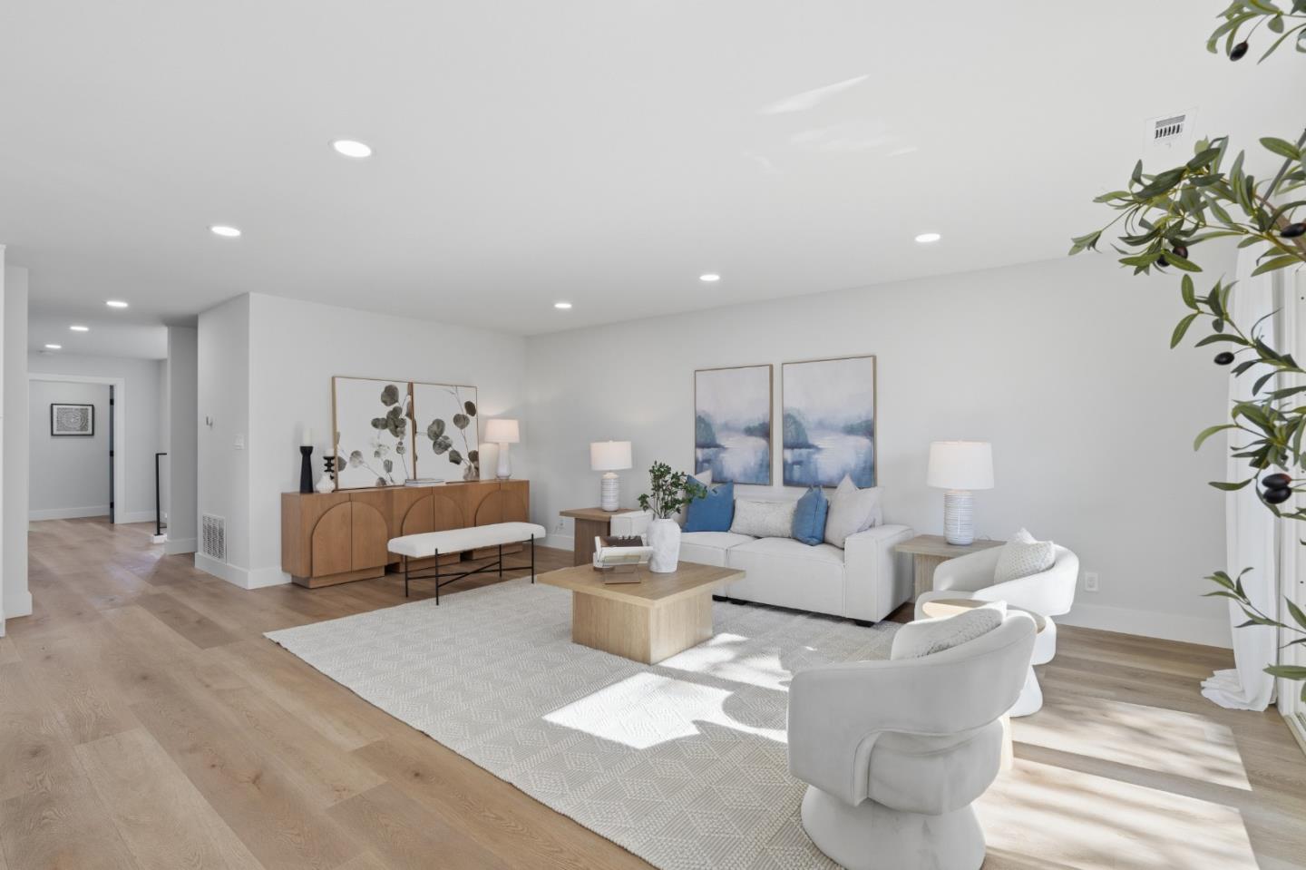 Detail Gallery Image 3 of 71 For 183 Poplar Ave, San Bruno,  CA 94066 - 4 Beds | 3/1 Baths