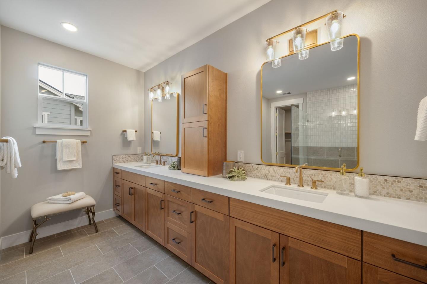 Detail Gallery Image 25 of 41 For 4909 Vivi Place, San Jose,  CA 95124 - 3 Beds | 2/1 Baths