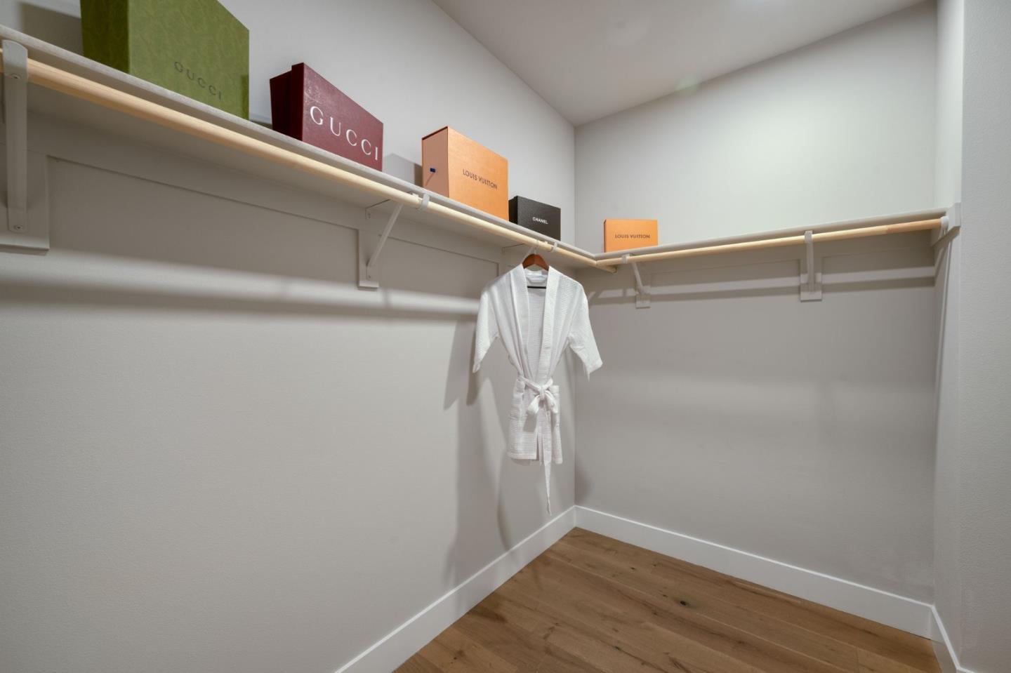 Detail Gallery Image 28 of 41 For 4909 Vivi Place, San Jose,  CA 95124 - 3 Beds | 2/1 Baths