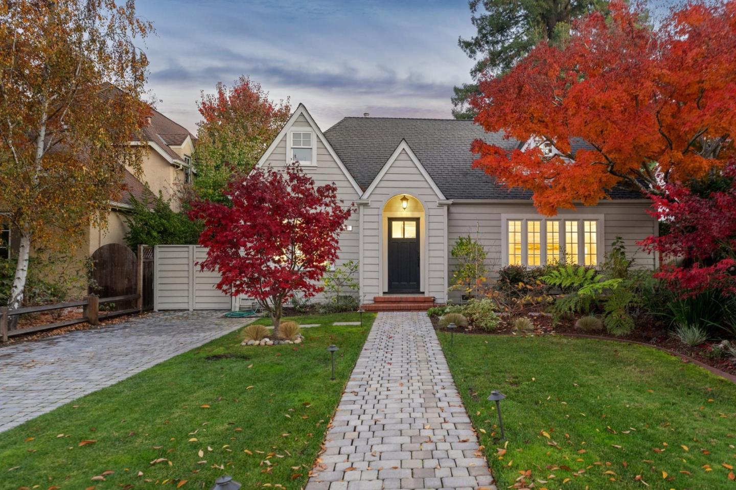 Front Image Thumbnail for ML82030377