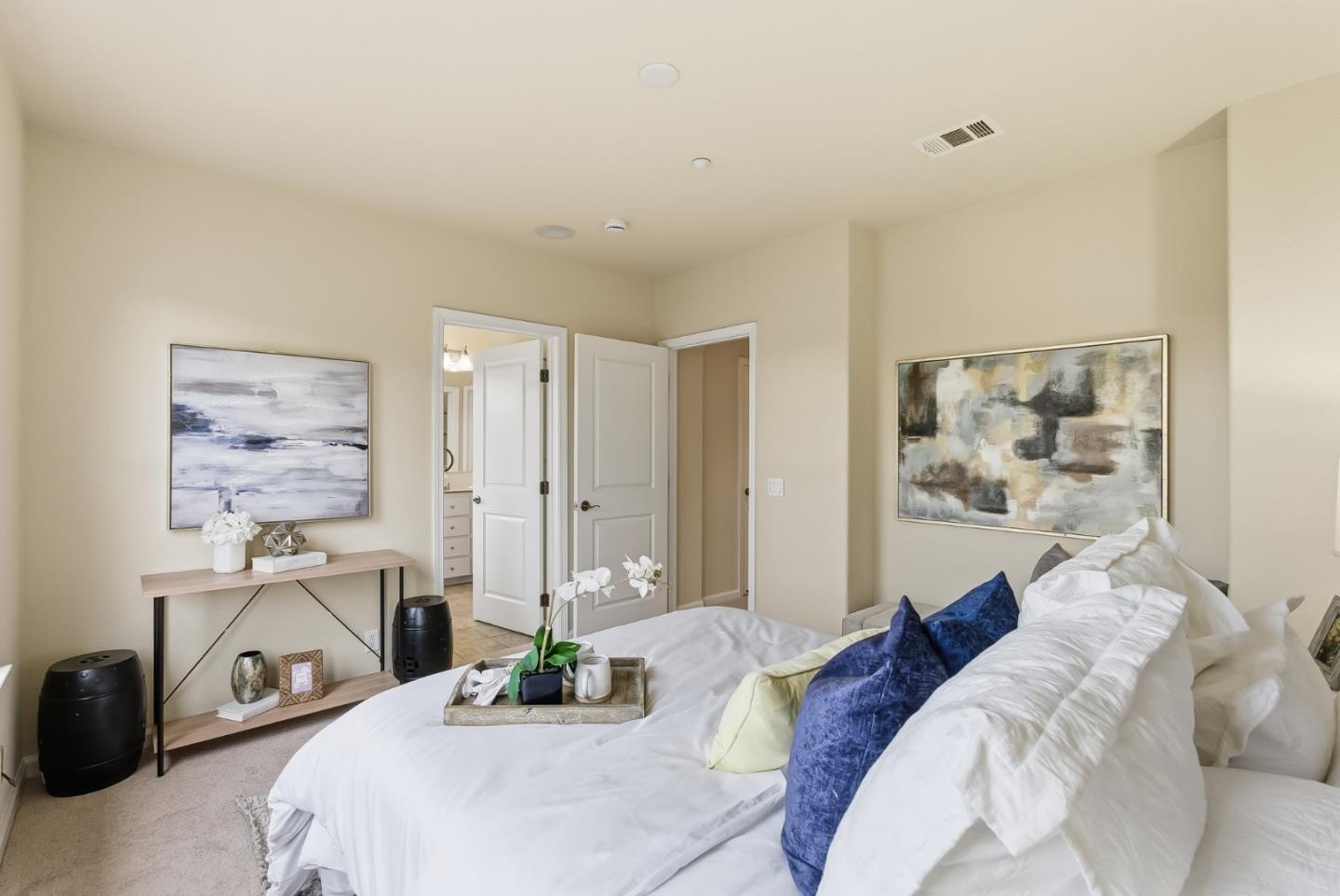 Detail Gallery Image 20 of 39 For 327 Vista Roma Way, San Jose,  CA 95136 - 4 Beds | 2/1 Baths