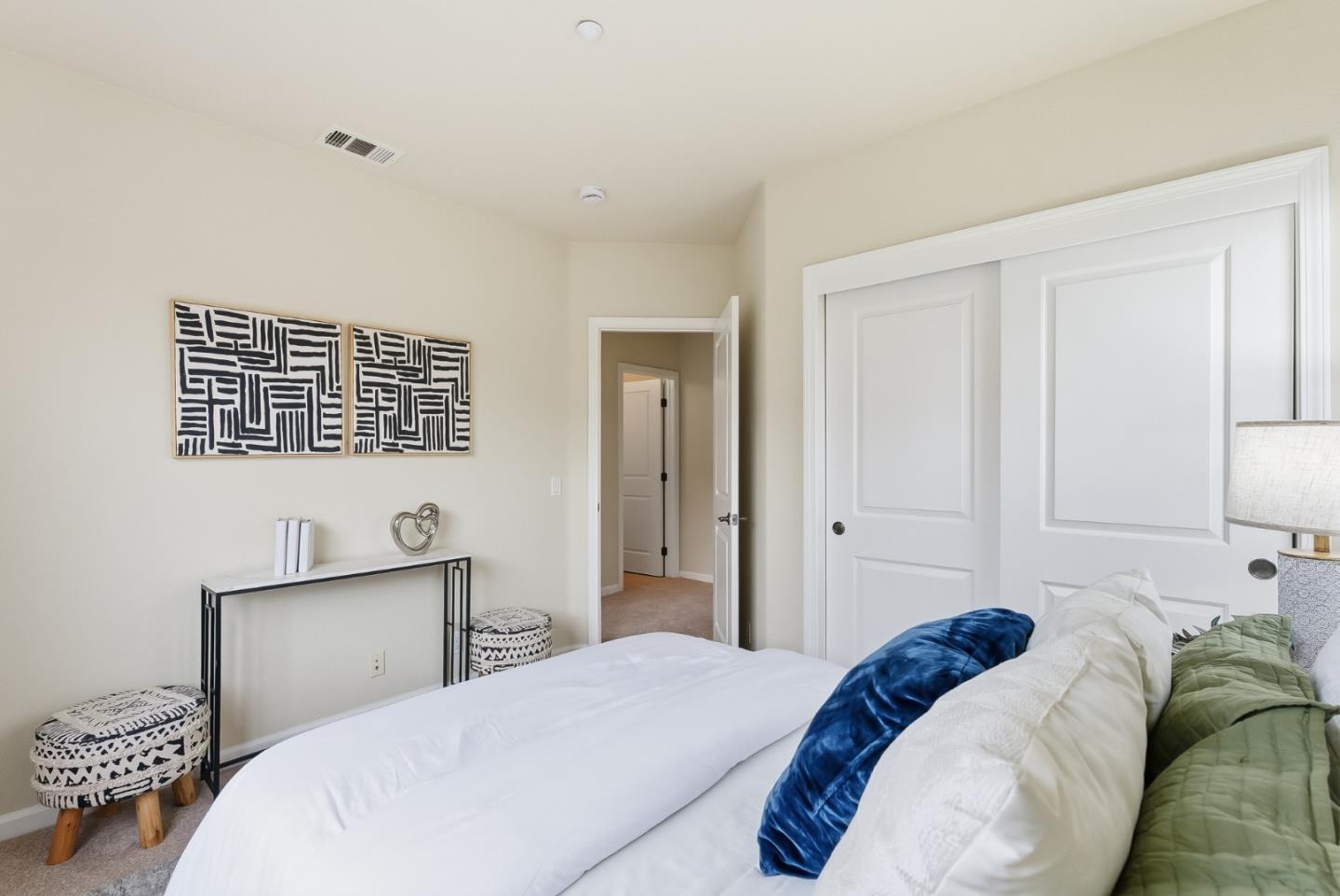 Detail Gallery Image 23 of 39 For 327 Vista Roma Way, San Jose,  CA 95136 - 4 Beds | 2/1 Baths