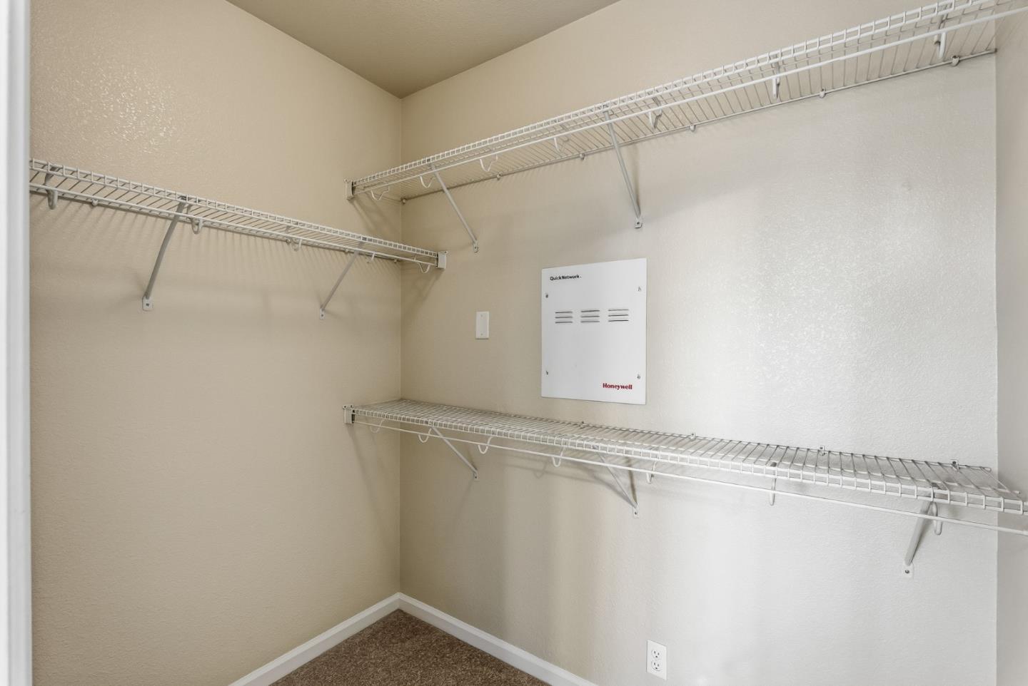 Detail Gallery Image 28 of 39 For 327 Vista Roma Way, San Jose,  CA 95136 - 4 Beds | 2/1 Baths