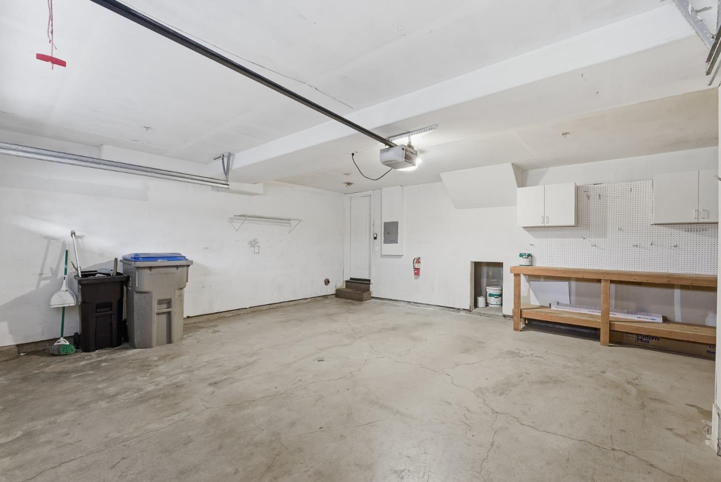 Detail Gallery Image 30 of 39 For 327 Vista Roma Way, San Jose,  CA 95136 - 4 Beds | 2/1 Baths