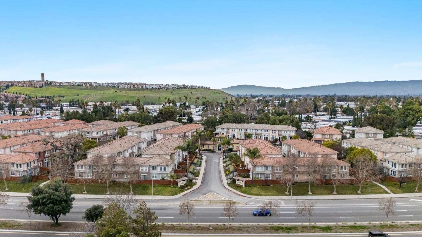 Detail Gallery Image 37 of 39 For 327 Vista Roma Way, San Jose,  CA 95136 - 4 Beds | 2/1 Baths