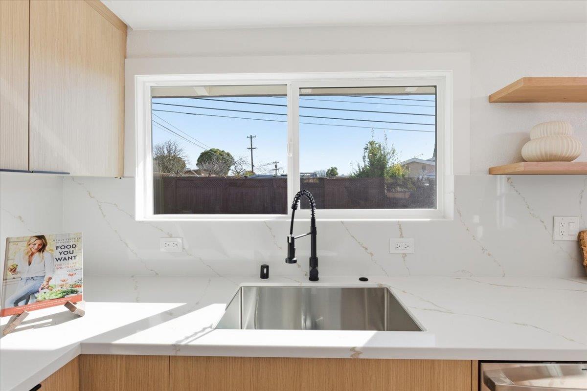 Detail Gallery Image 10 of 35 For 1924 Loyola Dr, San Jose,  CA 95122 - 3 Beds | 2 Baths