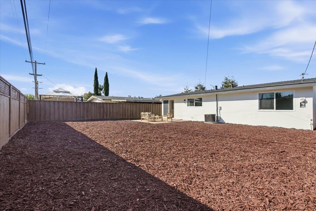 Detail Gallery Image 24 of 35 For 1924 Loyola Dr, San Jose,  CA 95122 - 3 Beds | 2 Baths