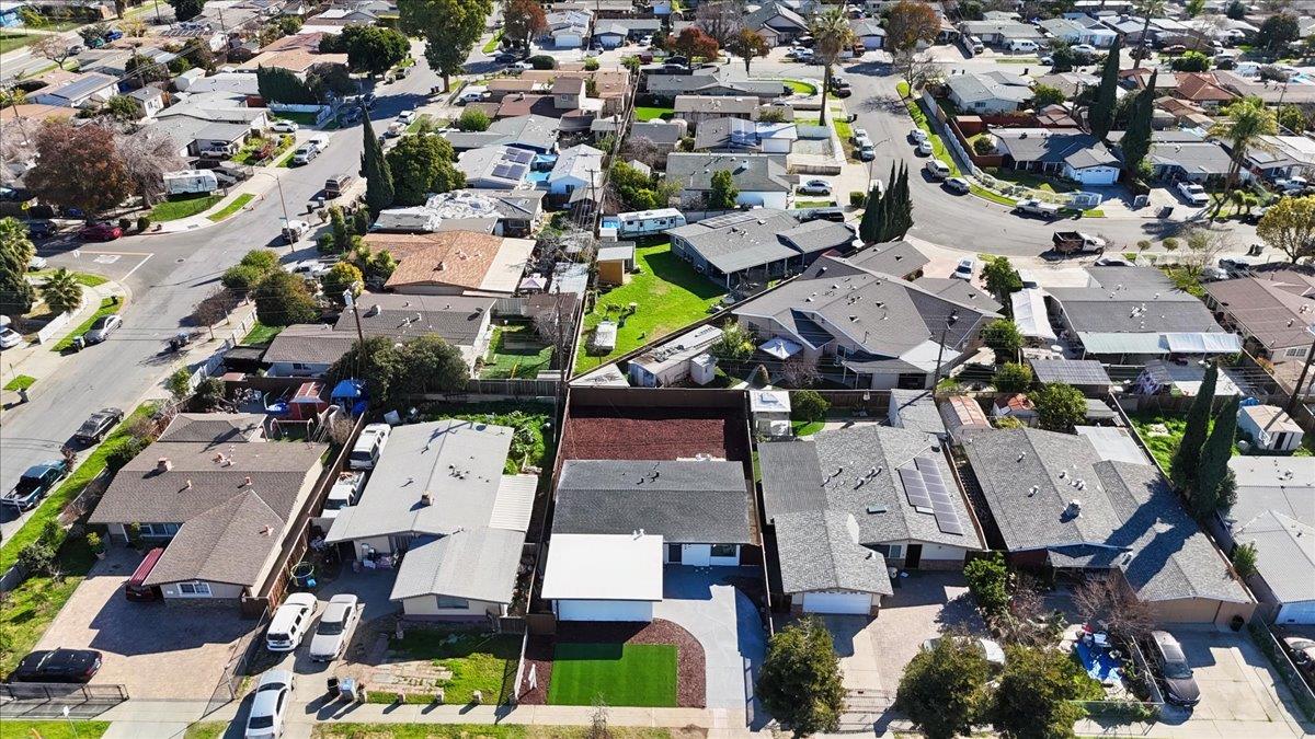 Detail Gallery Image 25 of 35 For 1924 Loyola Dr, San Jose,  CA 95122 - 3 Beds | 2 Baths