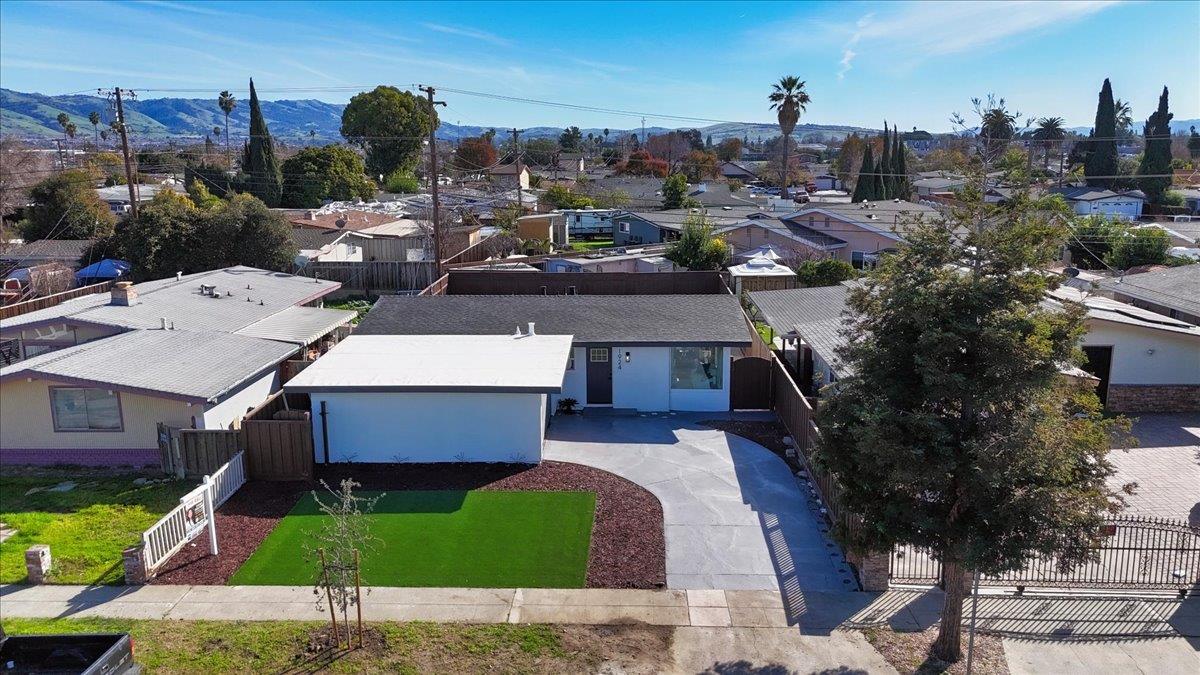 Detail Gallery Image 31 of 35 For 1924 Loyola Dr, San Jose,  CA 95122 - 3 Beds | 2 Baths