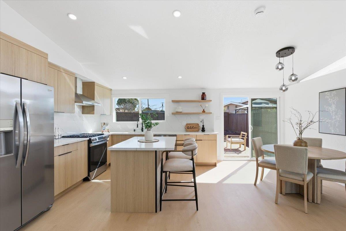 Detail Gallery Image 9 of 35 For 1924 Loyola Dr, San Jose,  CA 95122 - 3 Beds | 2 Baths