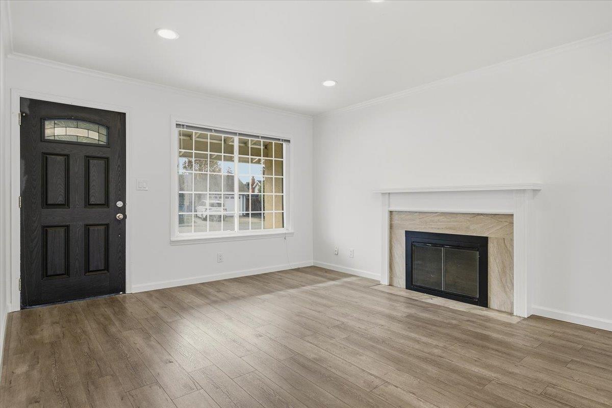 Detail Gallery Image 3 of 22 For 5460 Curtis St, Fremont,  CA 94538 - 8 Beds | 7 Baths