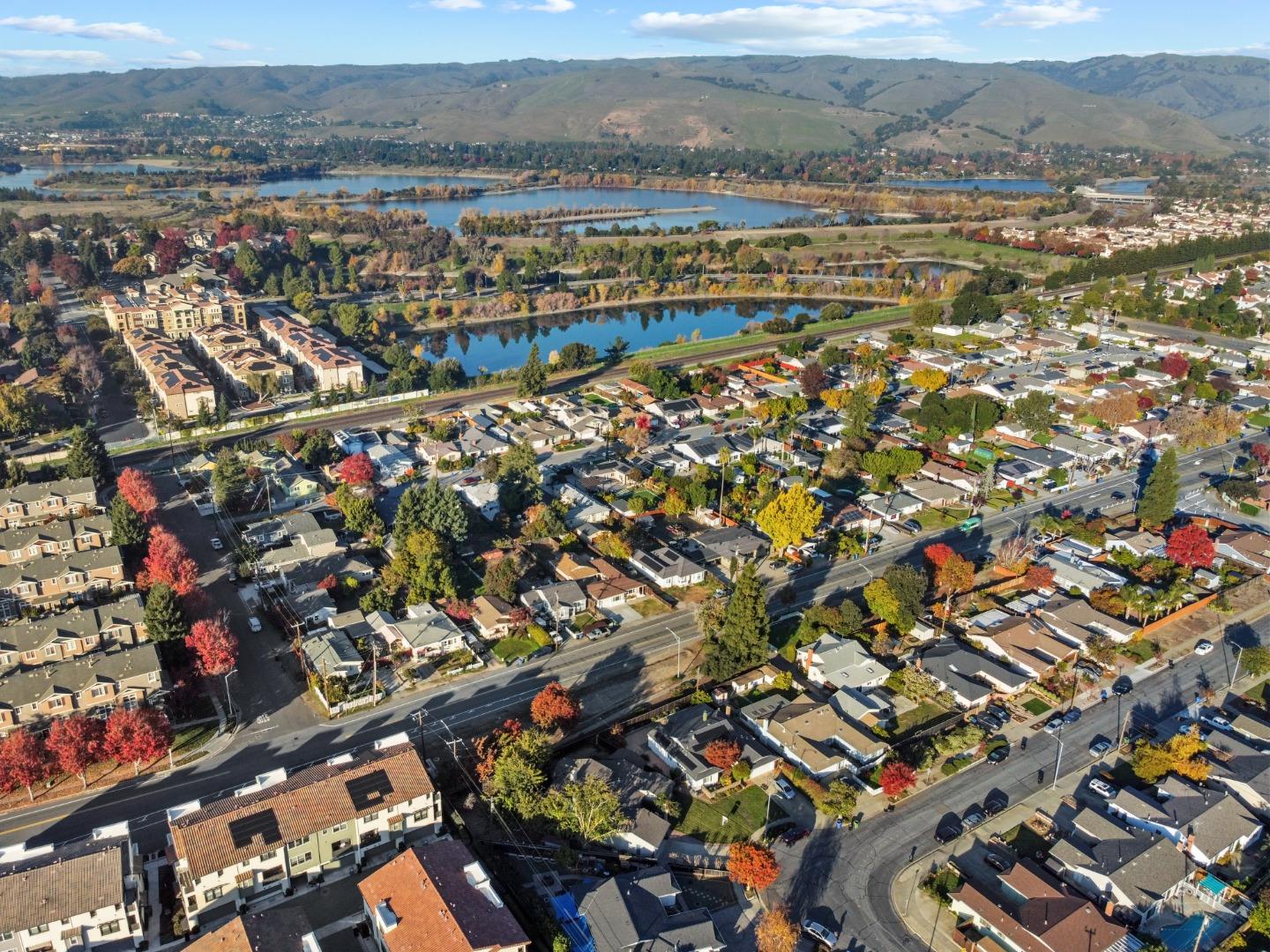 Detail Gallery Image 43 of 45 For 3393 Sutton Loop, Fremont,  CA 94536 - 4 Beds | 3 Baths