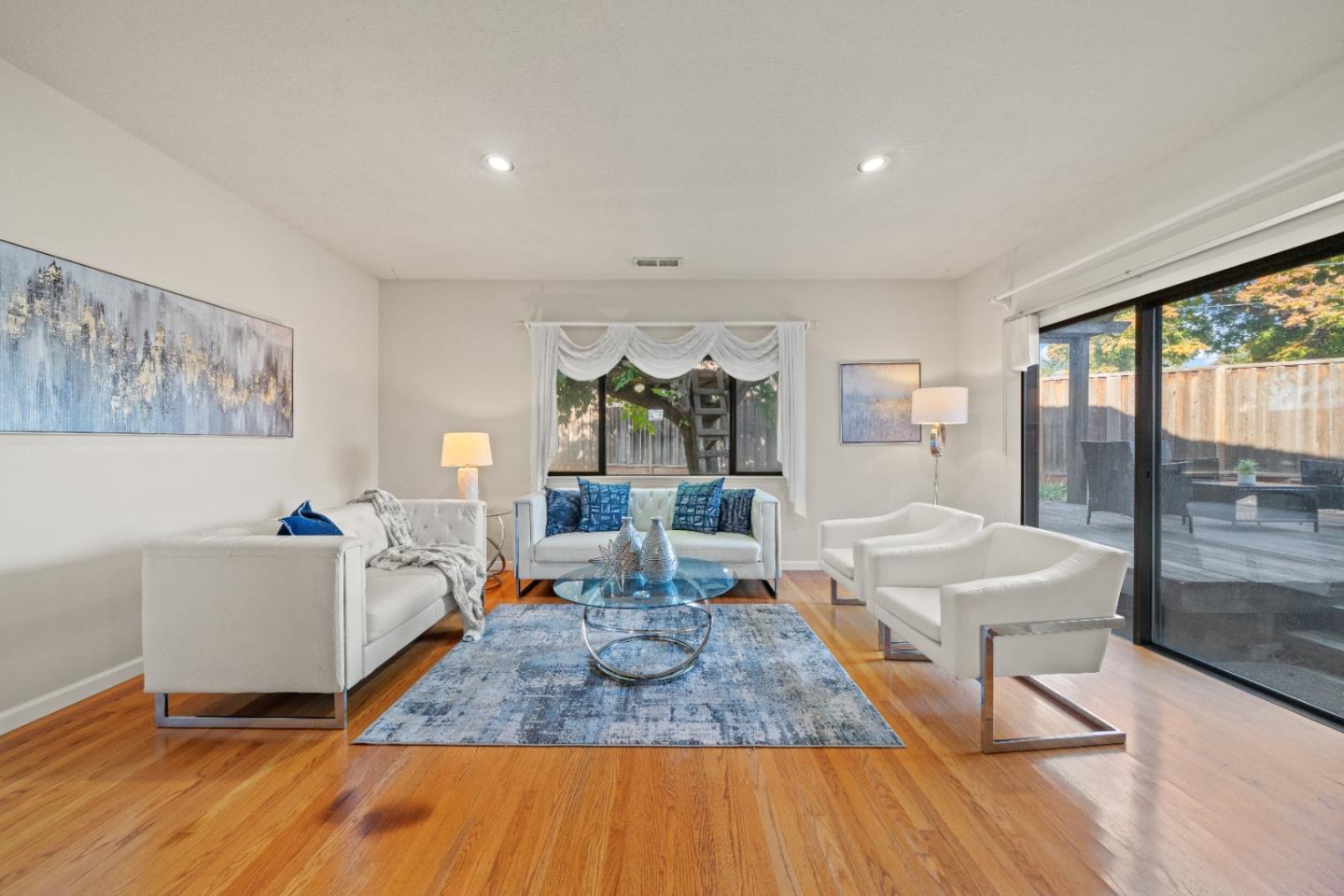 Detail Gallery Image 7 of 45 For 3393 Sutton Loop, Fremont,  CA 94536 - 4 Beds | 3 Baths