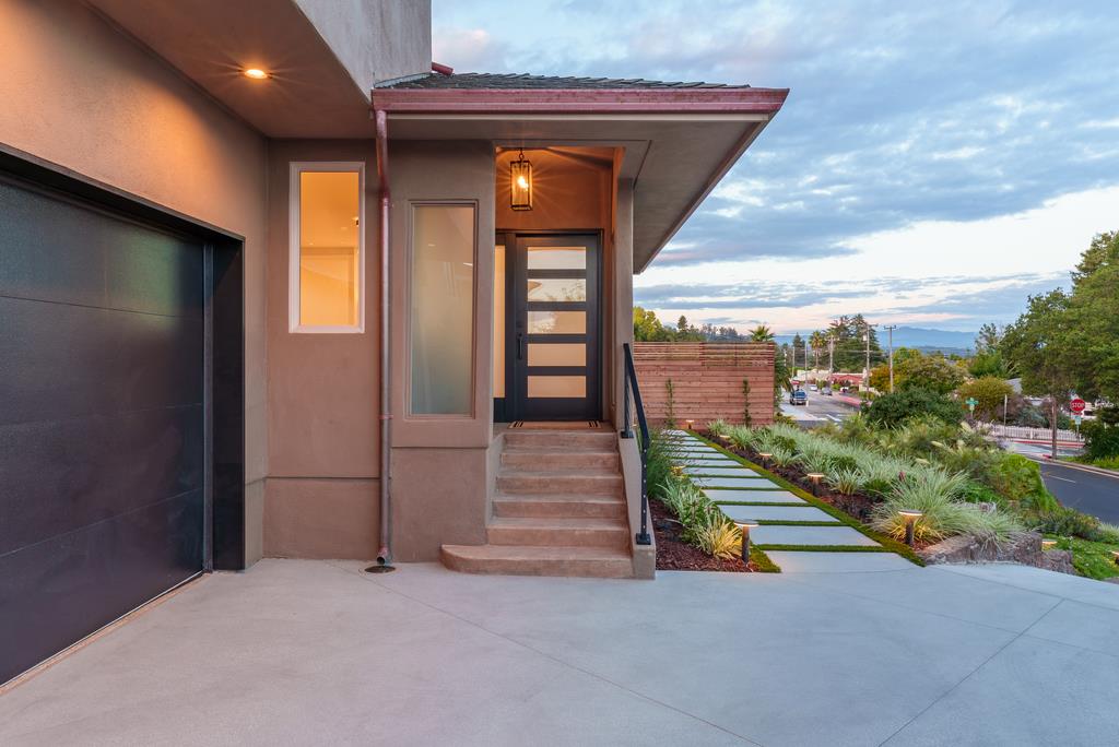 Detail Gallery Image 3 of 50 For 1310 Escalona Dr, Santa Cruz,  CA 95060 - 4 Beds | 3/1 Baths