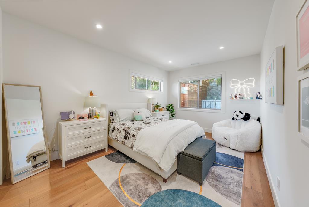 Detail Gallery Image 30 of 50 For 1310 Escalona Dr, Santa Cruz,  CA 95060 - 4 Beds | 3/1 Baths