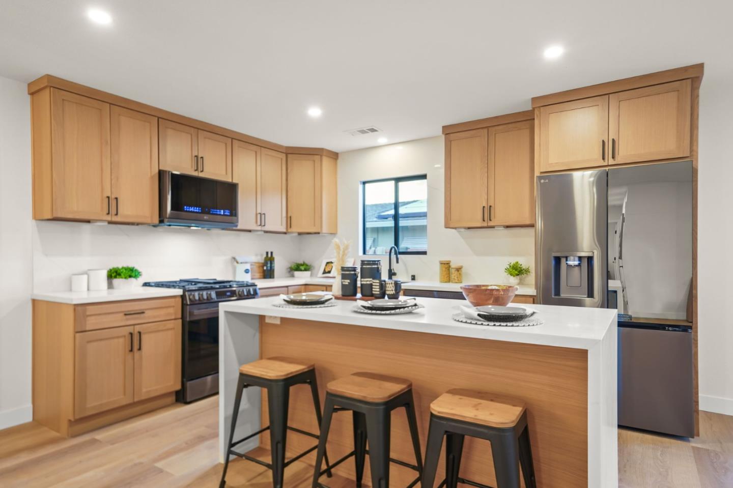 Detail Gallery Image 7 of 29 For 3631 Haven Ave, Fremont,  CA 94538 - 5 Beds | 3 Baths