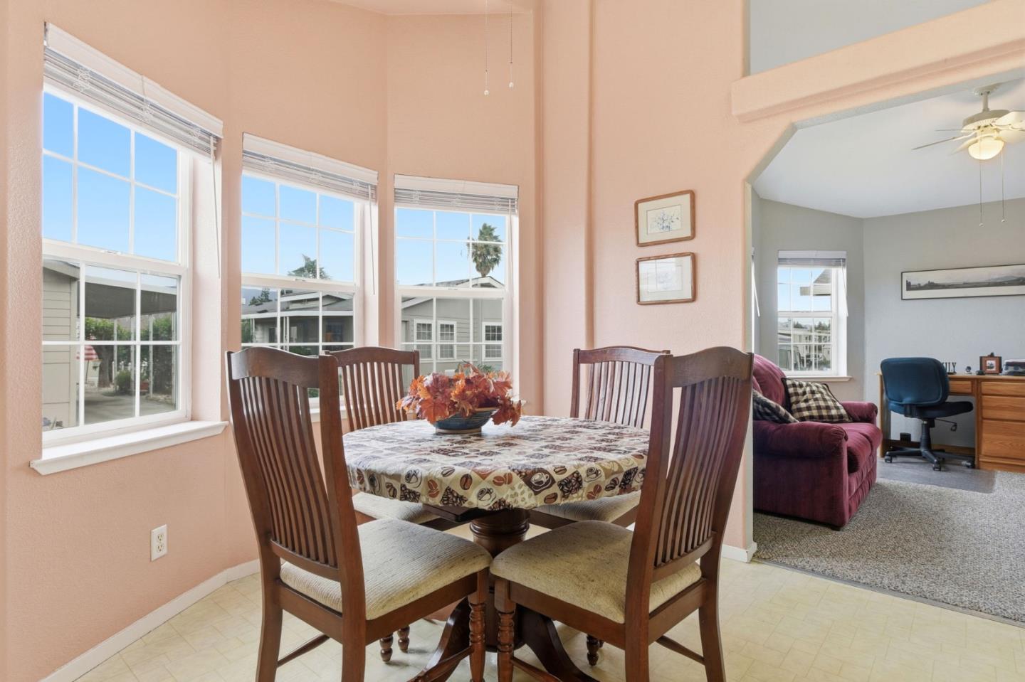 Detail Gallery Image 10 of 22 For 5770 Winfield Blvd #88,  San Jose,  CA 95123 - 3 Beds | 2 Baths