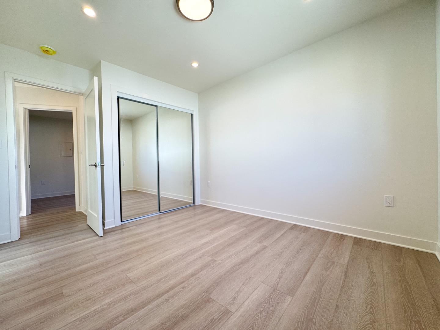 Detail Gallery Image 27 of 63 For 200 Lakeview Ave, Pacifica,  CA 94044 - – Beds | – Baths