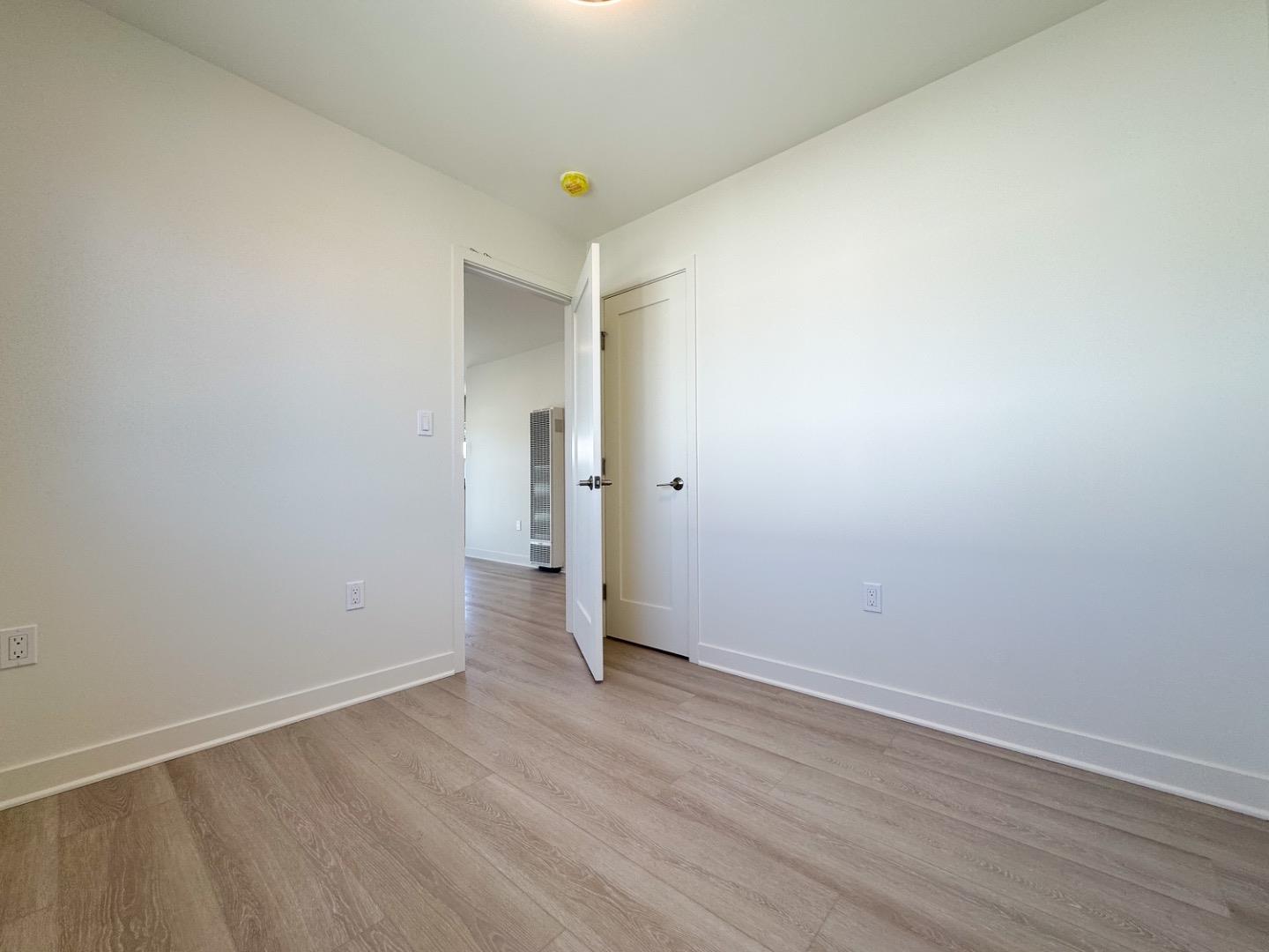 Detail Gallery Image 31 of 63 For 200 Lakeview Ave, Pacifica,  CA 94044 - – Beds | – Baths