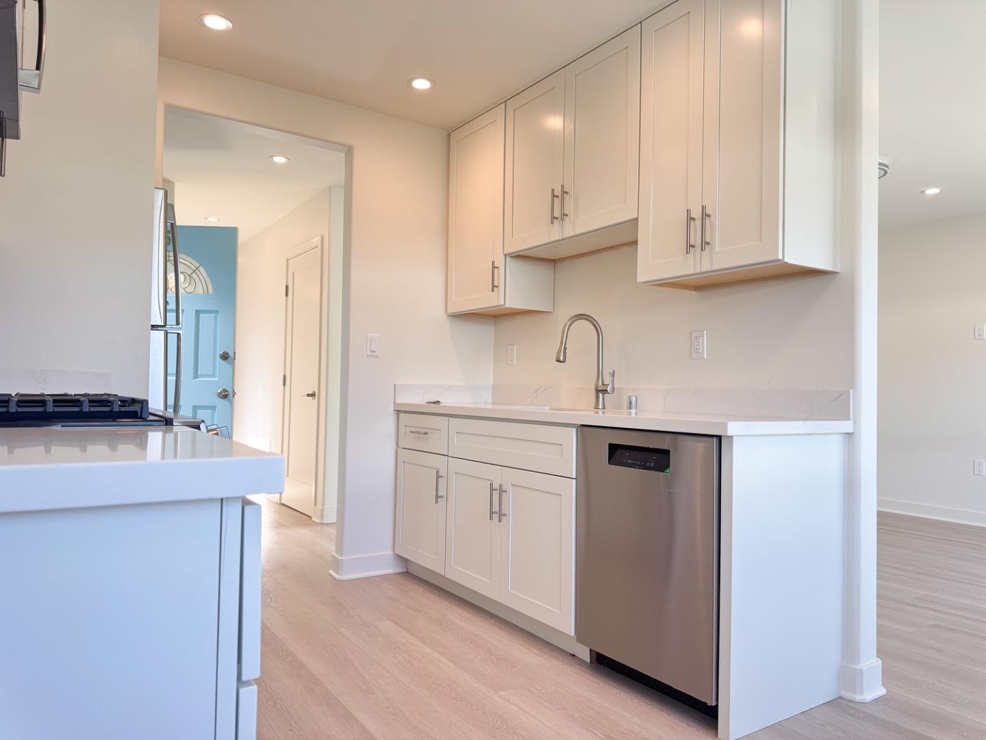 Detail Gallery Image 35 of 63 For 200 Lakeview Ave, Pacifica,  CA 94044 - – Beds | – Baths