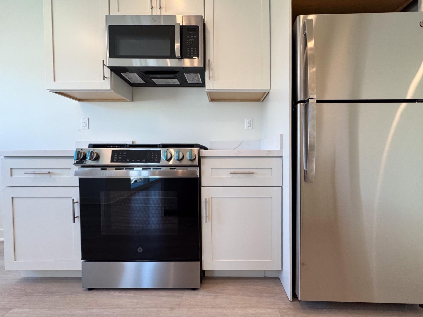 Detail Gallery Image 37 of 63 For 200 Lakeview Ave, Pacifica,  CA 94044 - – Beds | – Baths