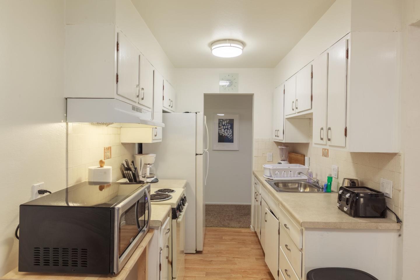 Detail Gallery Image 46 of 63 For 200 Lakeview Ave, Pacifica,  CA 94044 - – Beds | – Baths