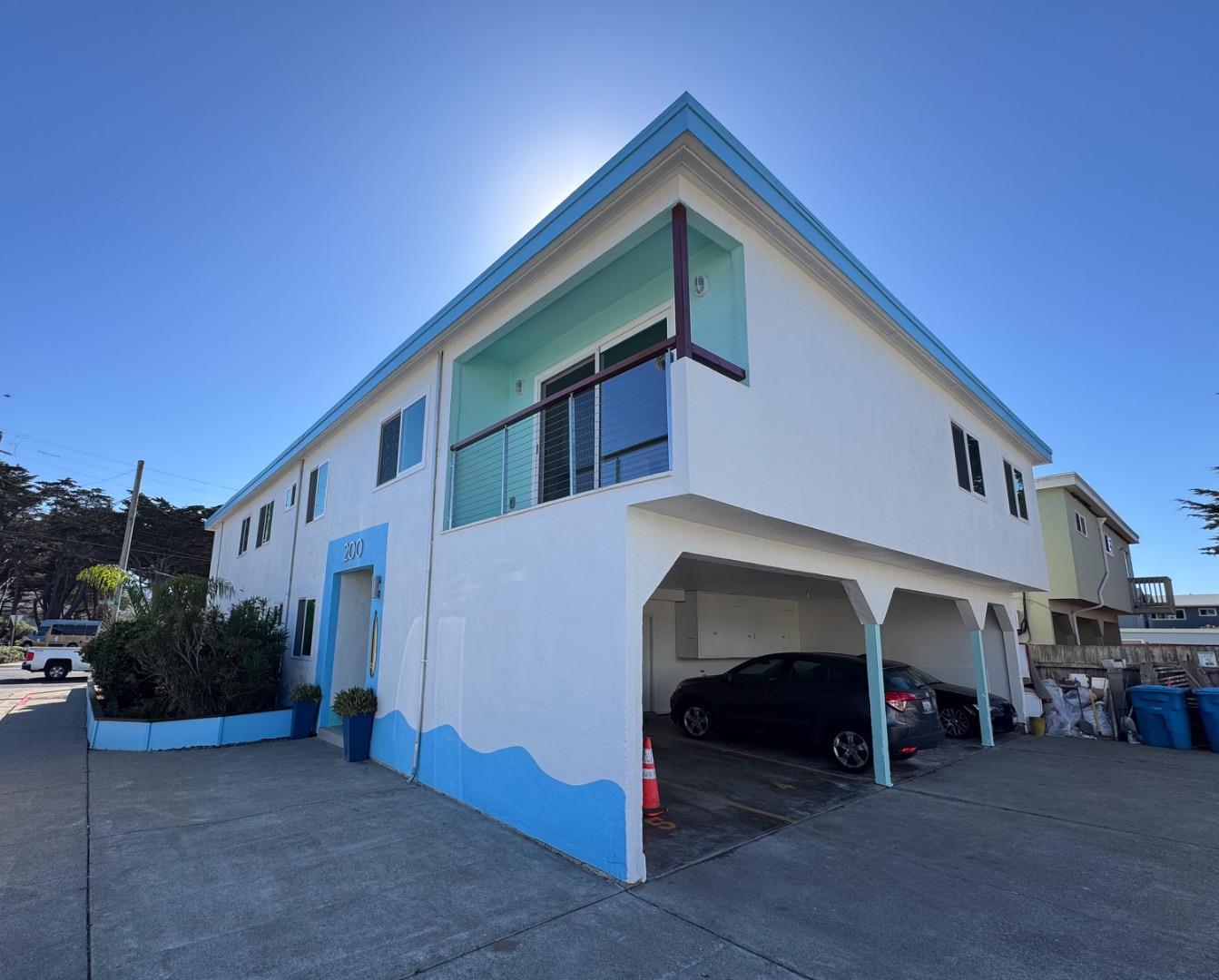 Detail Gallery Image 7 of 63 For 200 Lakeview Ave, Pacifica,  CA 94044 - – Beds | – Baths