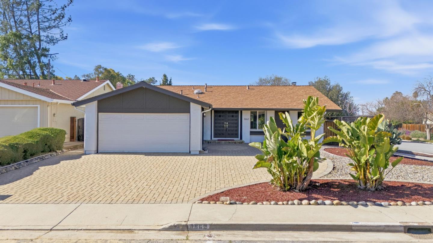 Detail Gallery Image 3 of 55 For 1662 Canna Ln, San Jose,  CA 95124 - 3 Beds | 2 Baths