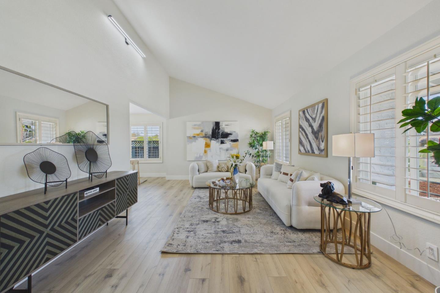 Detail Gallery Image 5 of 55 For 1662 Canna Ln, San Jose,  CA 95124 - 3 Beds | 2 Baths