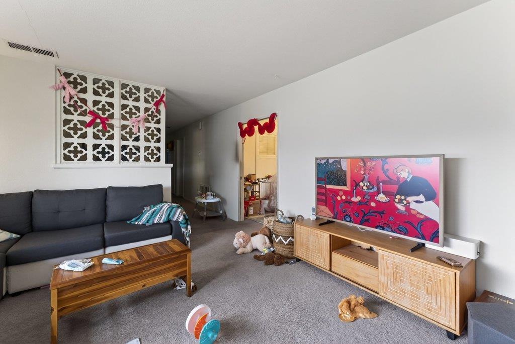 Detail Gallery Image 10 of 29 For 1803 Halterman Ave, Santa Cruz,  CA 95062 - – Beds | – Baths