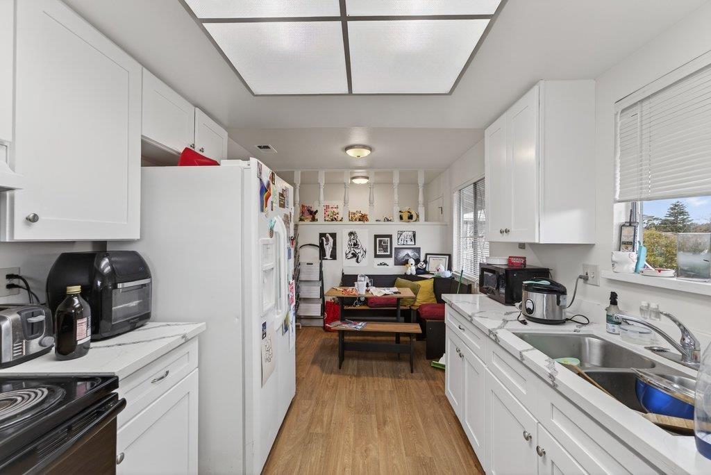 Detail Gallery Image 6 of 29 For 1803 Halterman Ave, Santa Cruz,  CA 95062 - – Beds | – Baths