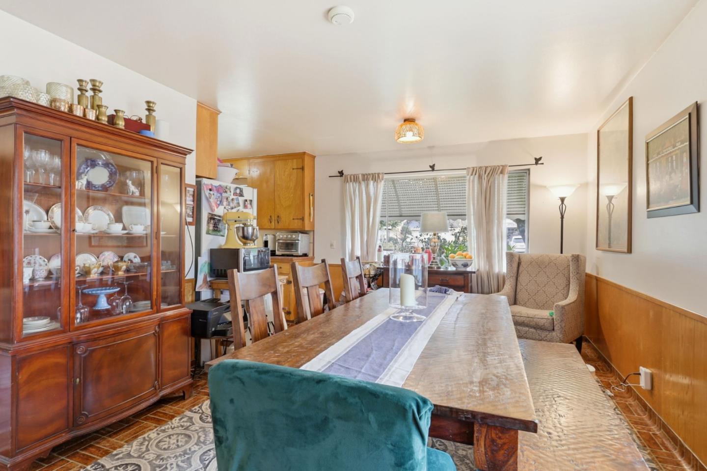 Detail Gallery Image 10 of 22 For 16315 Lilac Ln, Los Gatos,  CA 95032 - 3 Beds | 2 Baths