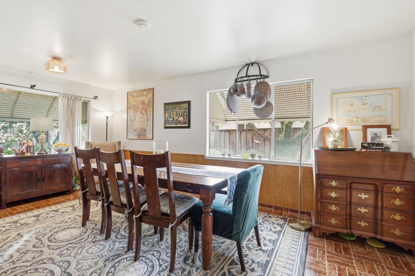 Detail Gallery Image 9 of 22 For 16315 Lilac Ln, Los Gatos,  CA 95032 - 3 Beds | 2 Baths