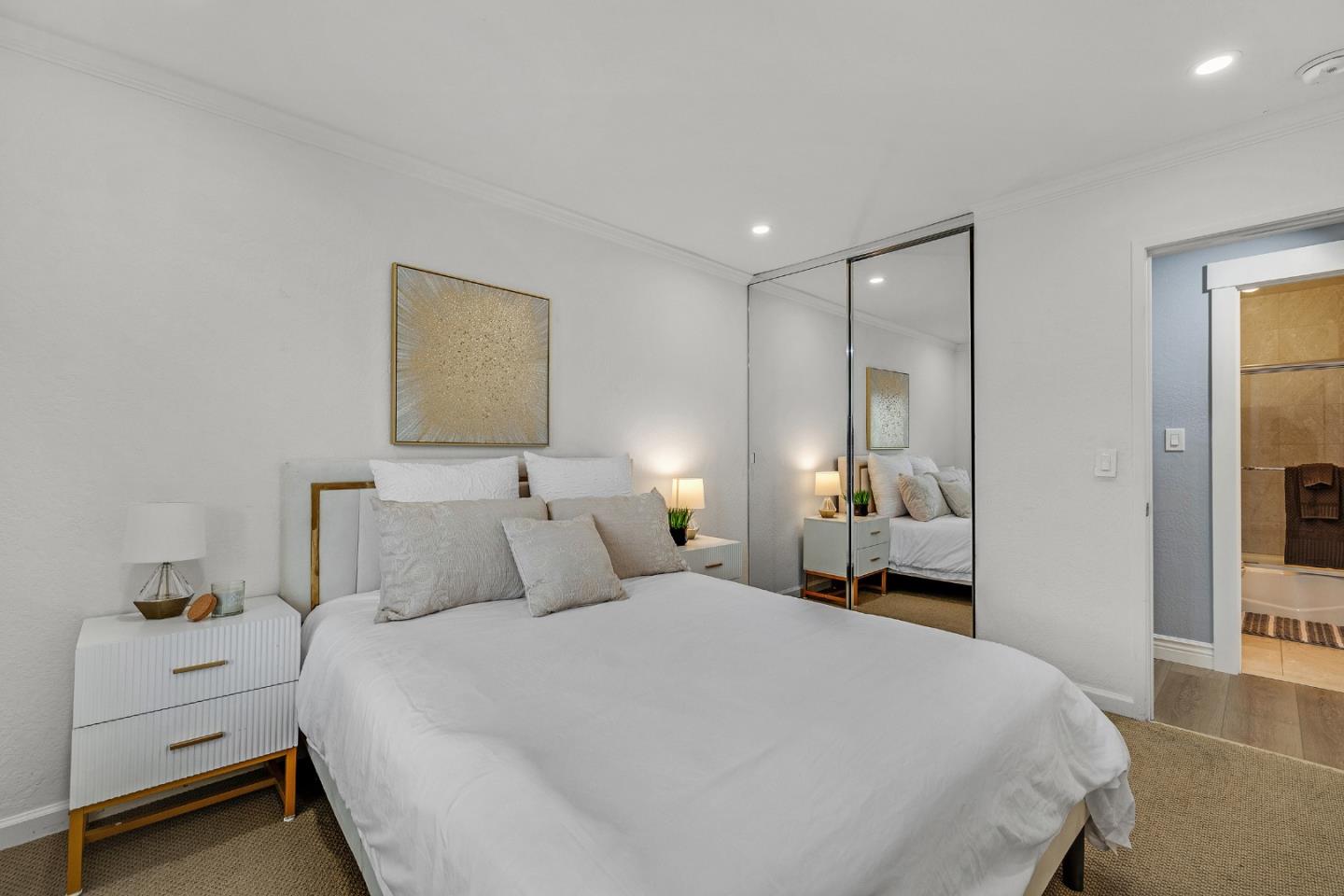 Detail Gallery Image 20 of 45 For 19 Elk Ct, Pacifica,  CA 94044 - 3 Beds | 2 Baths