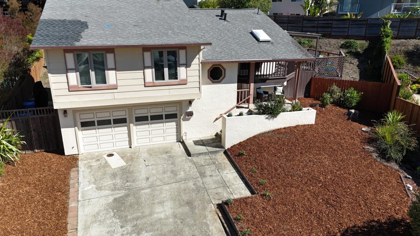 Detail Gallery Image 43 of 45 For 19 Elk Ct, Pacifica,  CA 94044 - 3 Beds | 2 Baths