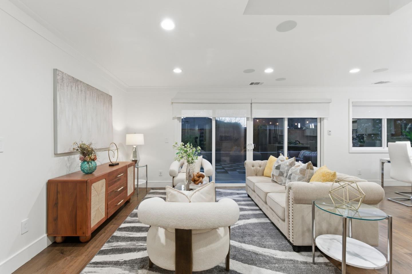 Detail Gallery Image 10 of 67 For 638 Enos Ct, Santa Clara,  CA 95051 - 4 Beds | 3 Baths